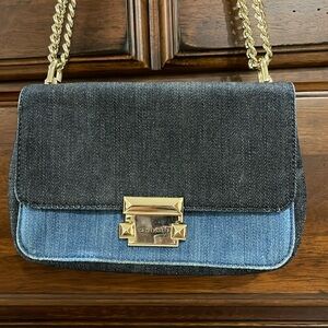 Michael Kors SLOAN SIGNATURE DENIM CHAIN SHOULDER BAG